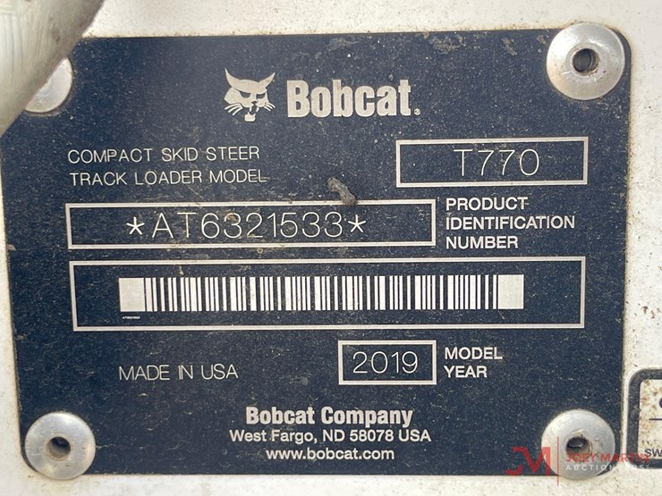 2019-bobcat-t770-image-24