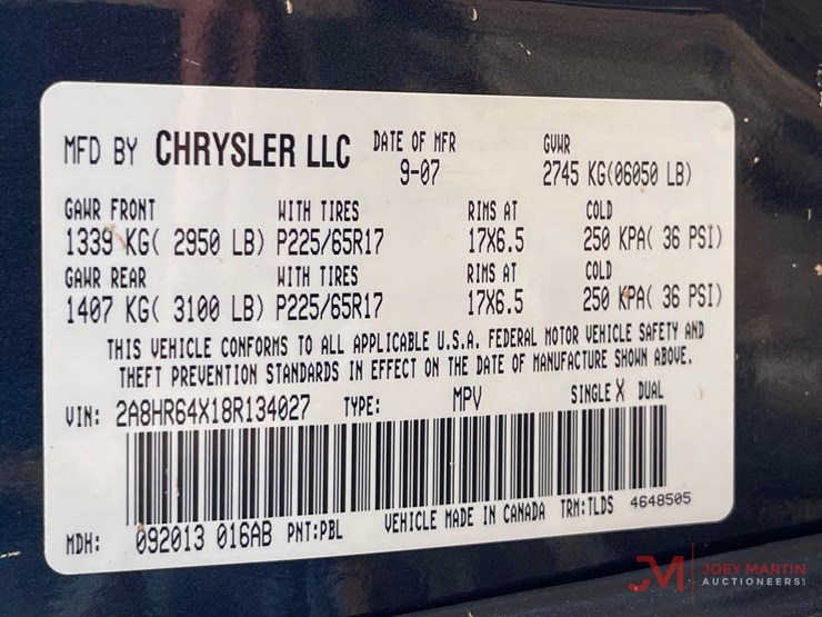 2008-chrysler-town-&-country-image-28