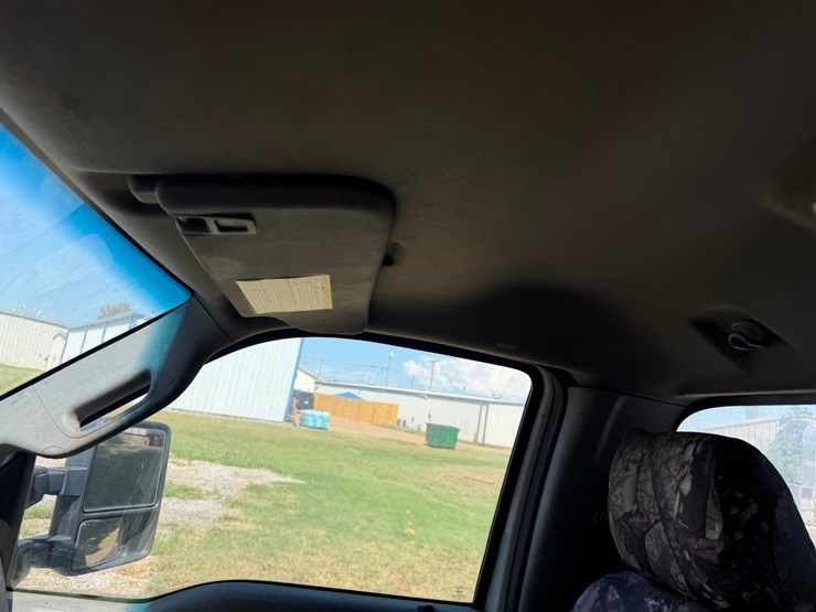 2012-ford-f350-image-66