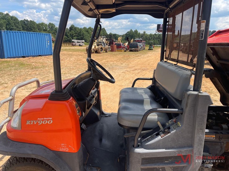 2001-kubota-rtv900-image-15