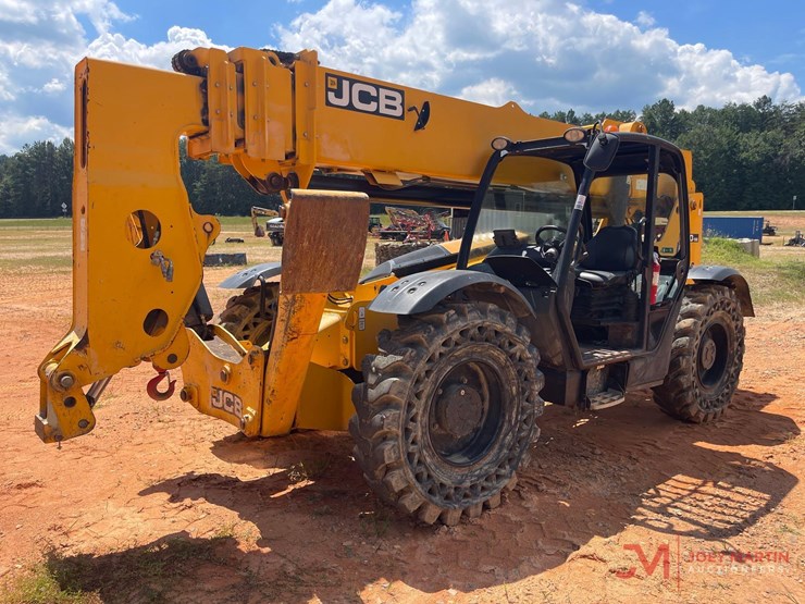 2017-jcb-510-image-7