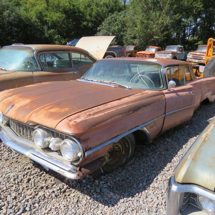 1959 Catalina 2dr Sedan