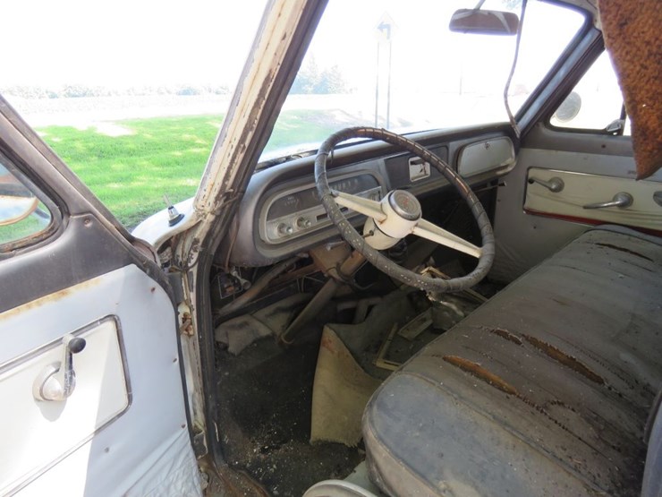 1962-chevrolet-corvair-greenbriar-sports-wagon-image-8