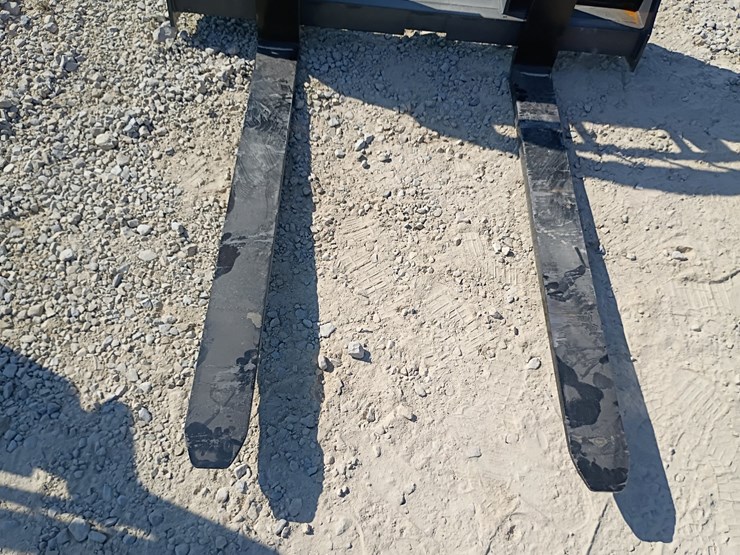 #l85-019-•-landhonor-pallet-fork-skid-steer-attachment-image-5