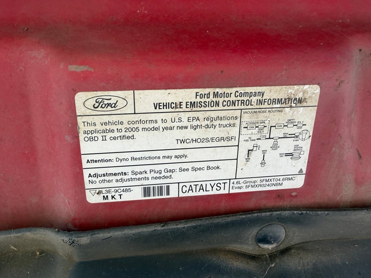 2005-ford-f150-image-43