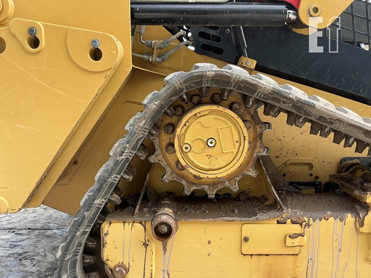 2019-caterpillar-249d3-image-10