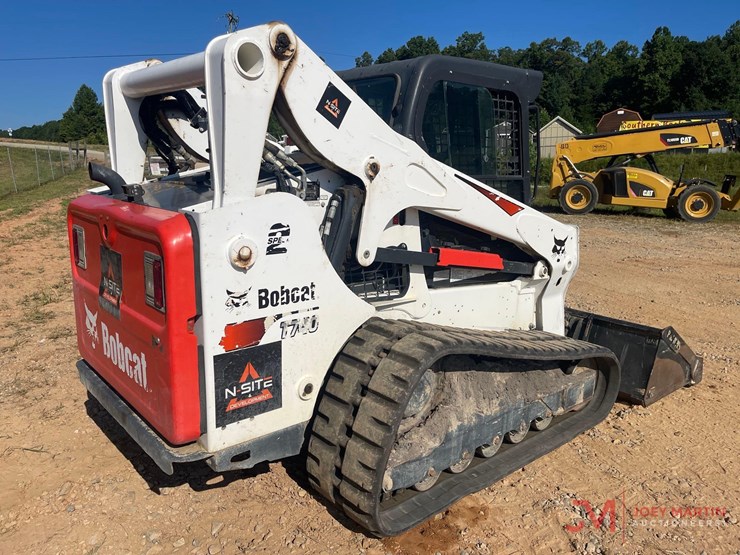 2022-bobcat-t740-image-3