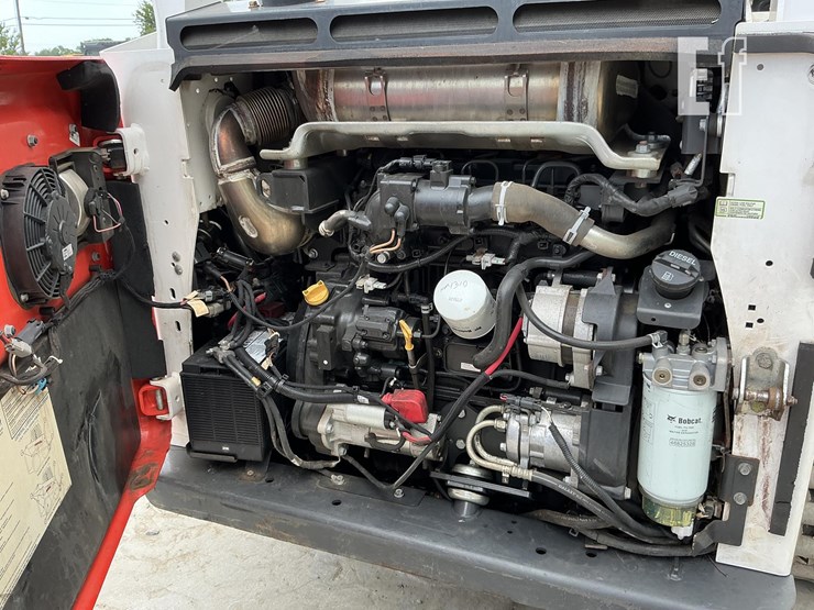 2021-bobcat-t770-image-20