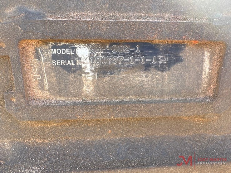 2013-caterpillar-320el-image-18