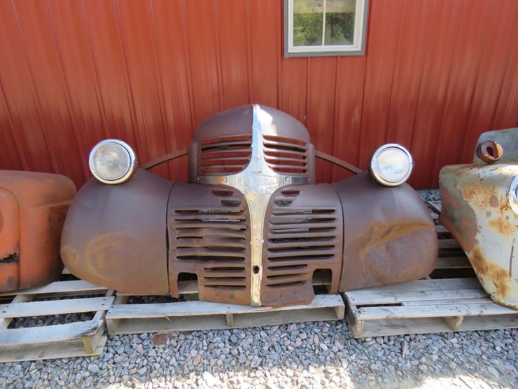 1946/7-dodge-front-end-custom-cut-for-automotive-art-image-1