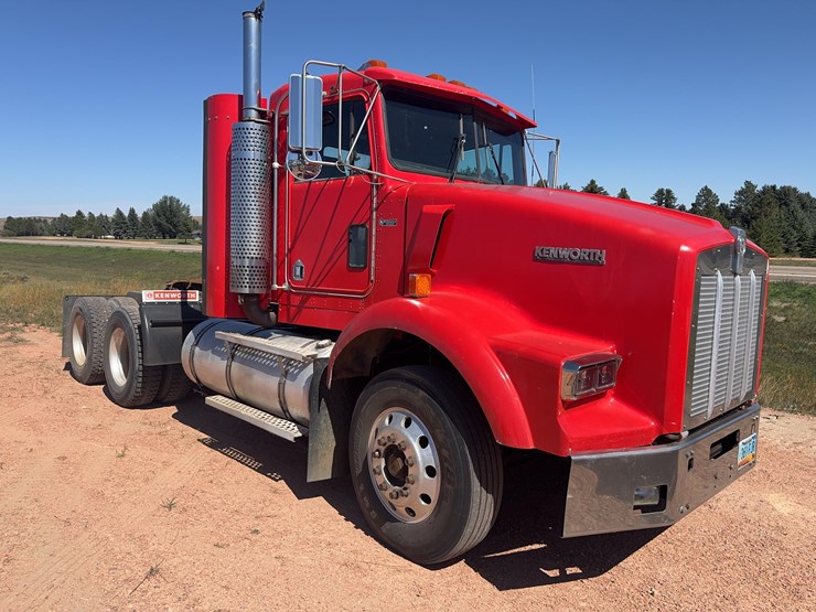 1995-kenworth-t800-image-1