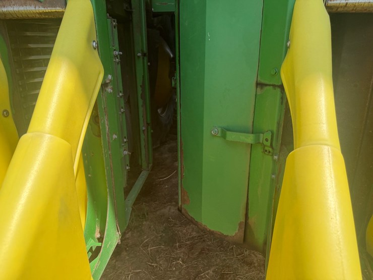 2015-john-deere-cp690-image-68