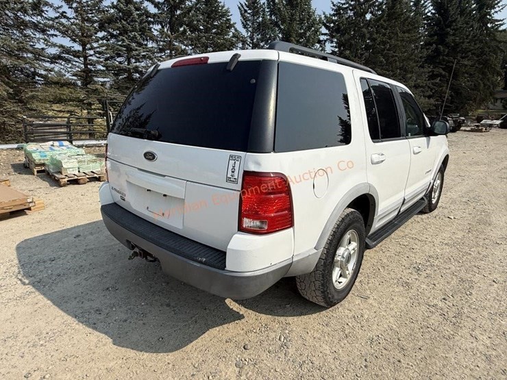 2002-ford-explorer-xlt-image-6