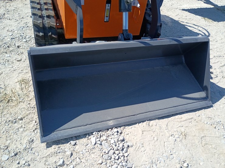 #l85-071-•-2026-landhonor-me380-mini-skid-steer-image-13