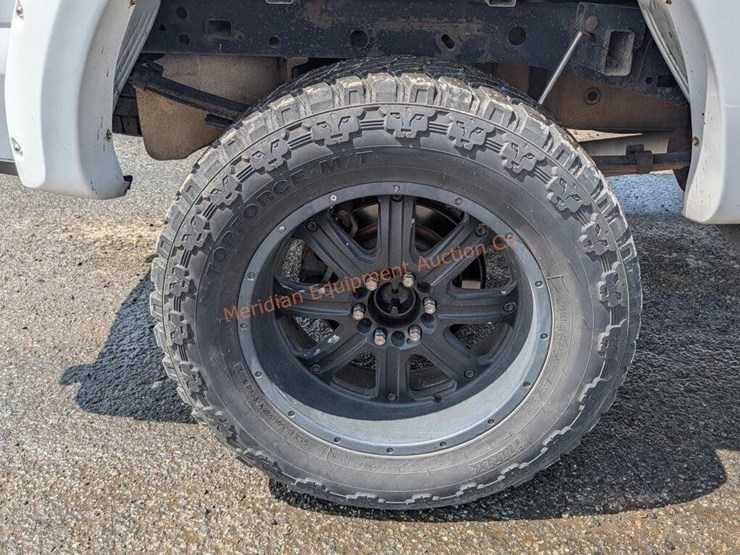 2016-ford-f150-xlt-image-15