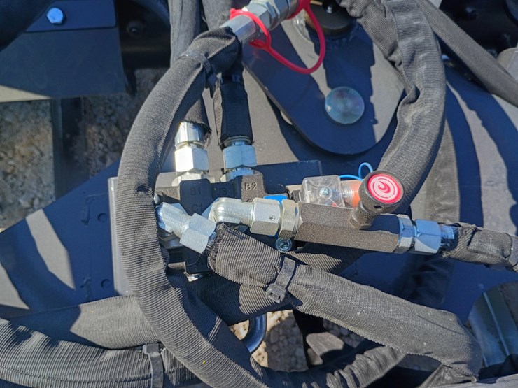 #l85-011-•-landhonor-power-rake-skid-steer-attachment-image-11