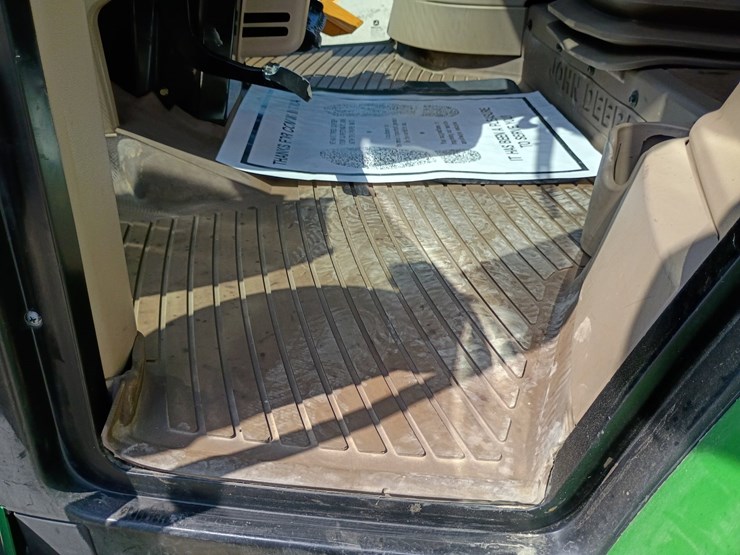 john-deere-6430-image-30