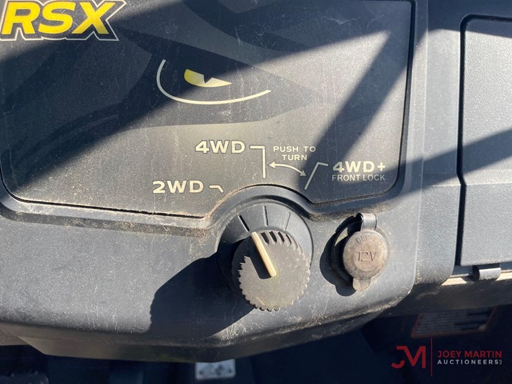 john-deere-gator-rsx-850i-image-19