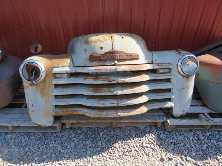 1948/9-chevrolet-pickup-front-end-cut-for-automotive-art-image-1