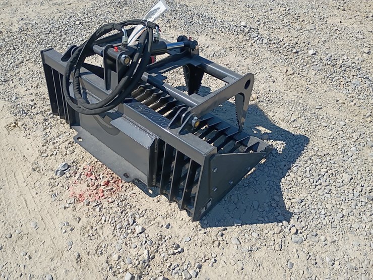 #l85-056-•-landhonor-rock-grapple-mini-skid-steer-attachment-image-6