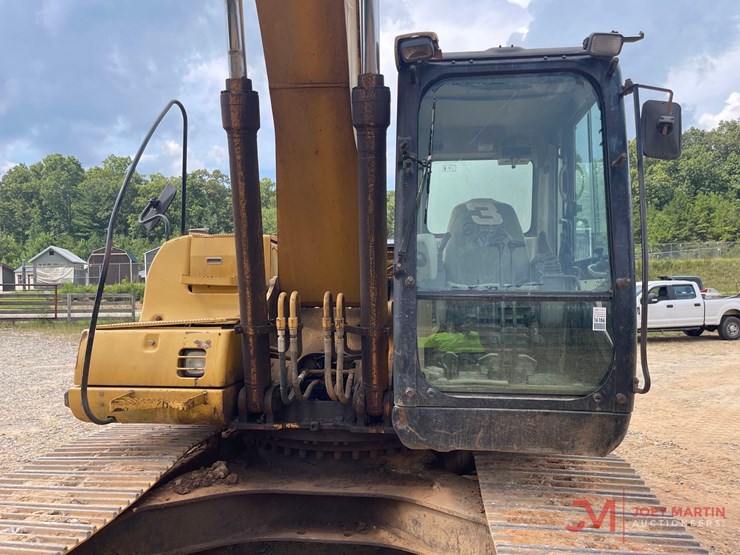 2003-caterpillar-320c-image-17