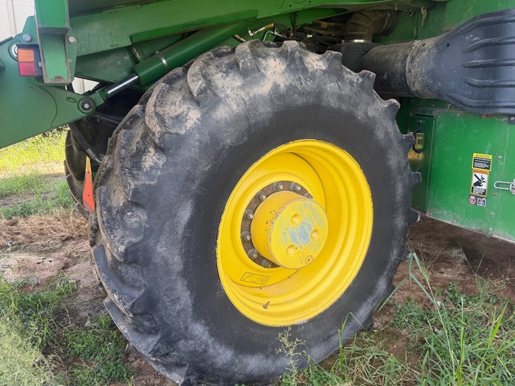 2015-john-deere-cp690-image-17
