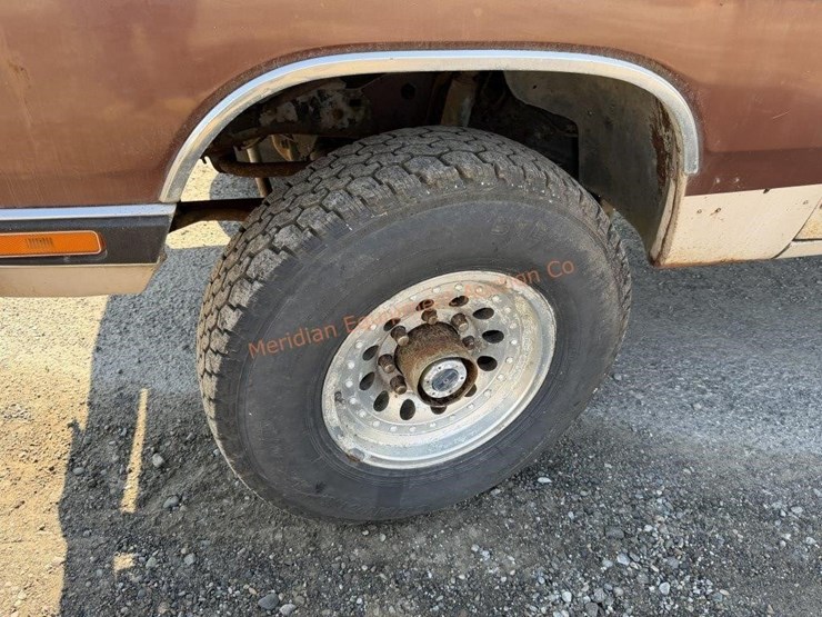 1984-dodge-ram-250-image-11