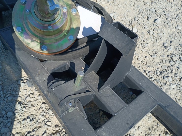 #l85-004-•-landhonor-auger-and-bits-skid-steer-attachment-image-10