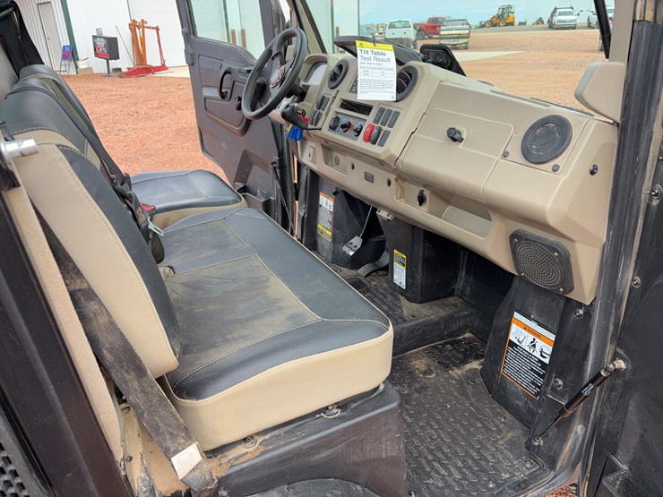 john-deere-gator-image-17