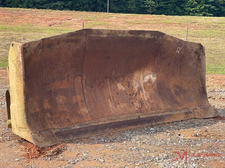 12'-dozer-blade-w/-arms-image-1