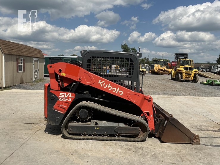 2022-kubota-svl65-2-image-5