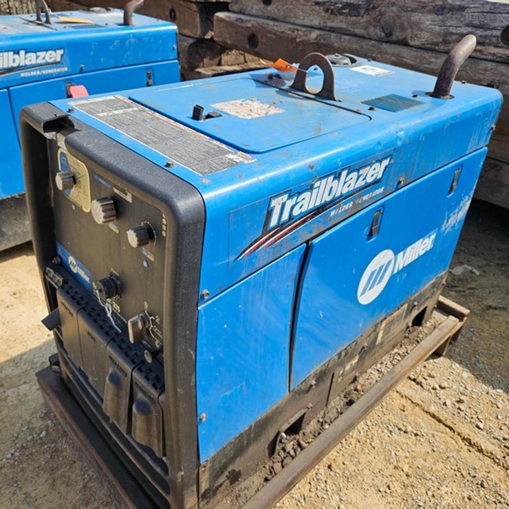 MILLER TRAILBLAZER