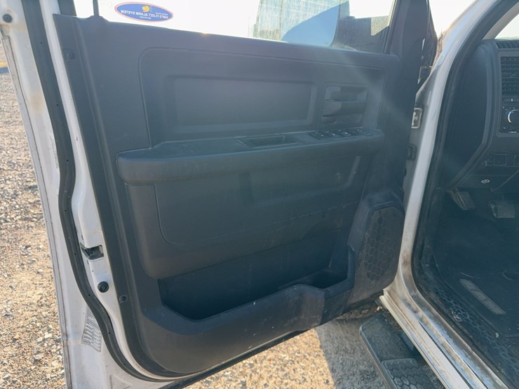 2012-dodge-ram-2500-image-64