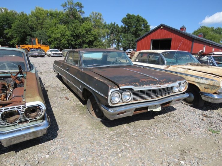 1964-impala-4dr-ht-image-1