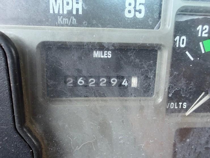 2000-international-4700-image-76