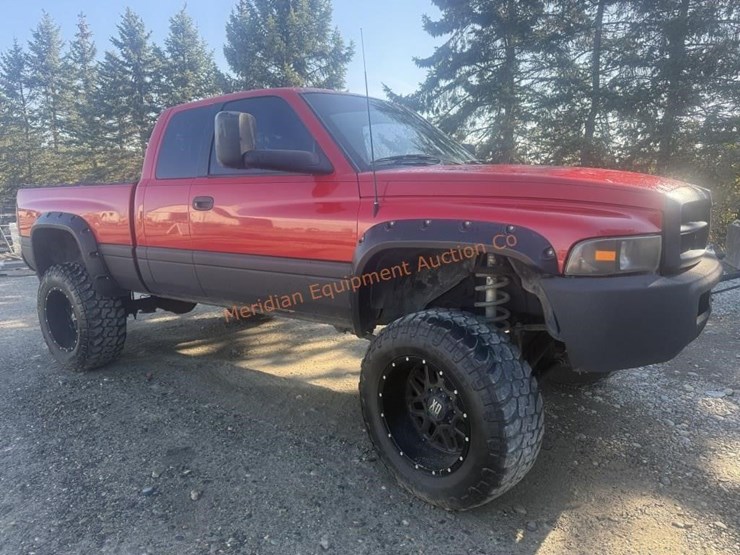 1998-dodge-ram-2500-image-1