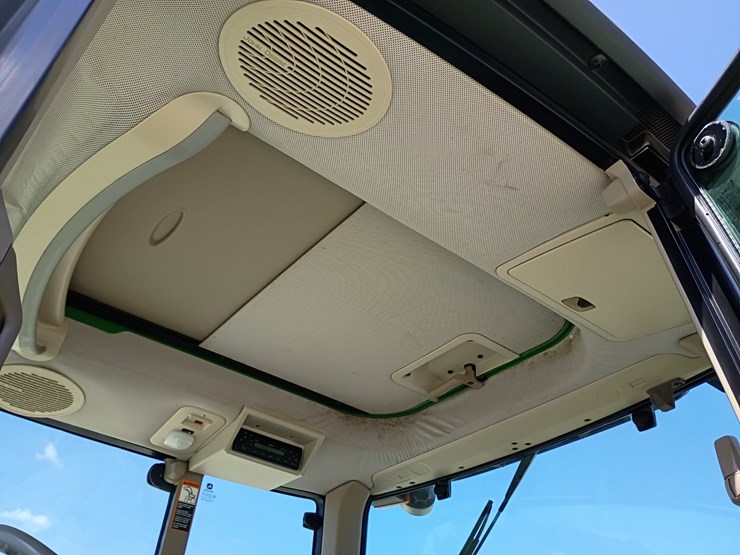 john-deere-6430-image-32