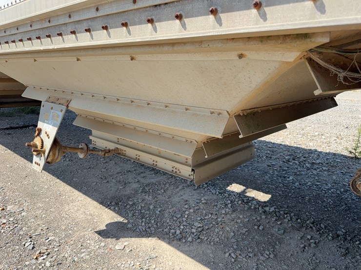 #45428-•-chamberlin-40'-t/a-hopper-bottom-trailer-inv#-45428-image-17