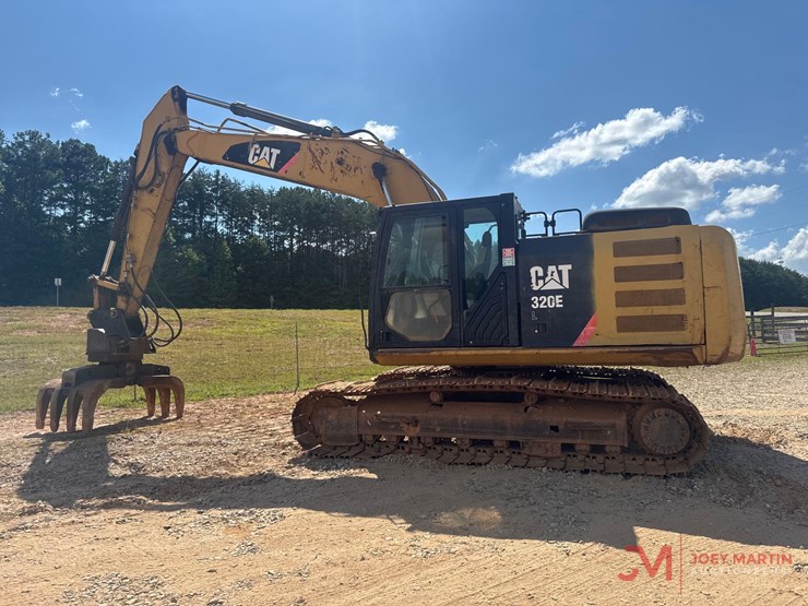 2013-caterpillar-320el-image-3
