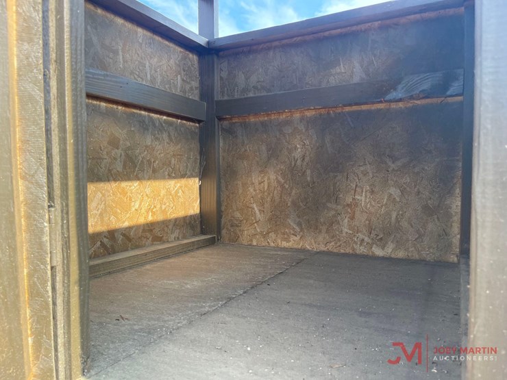new-4'-x-4'-shooting-house-with-stand-image-9
