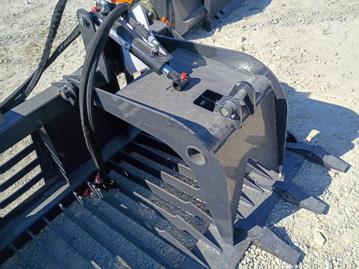 #l85-026-•-landhonor-rock-grapple-skid-steer-attachment-image-9