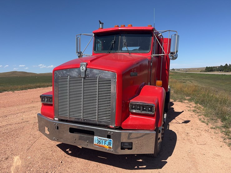 1995-kenworth-t800-image-2