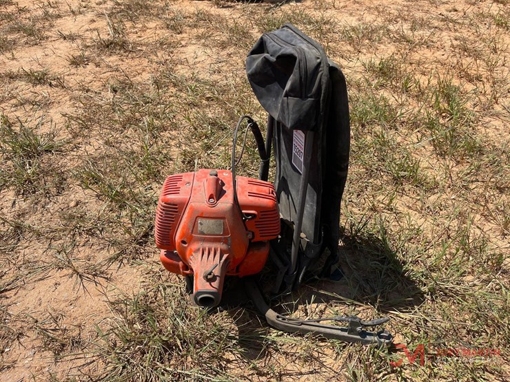 northrock-pro-50-backpack-concrete-vibrator-image-4