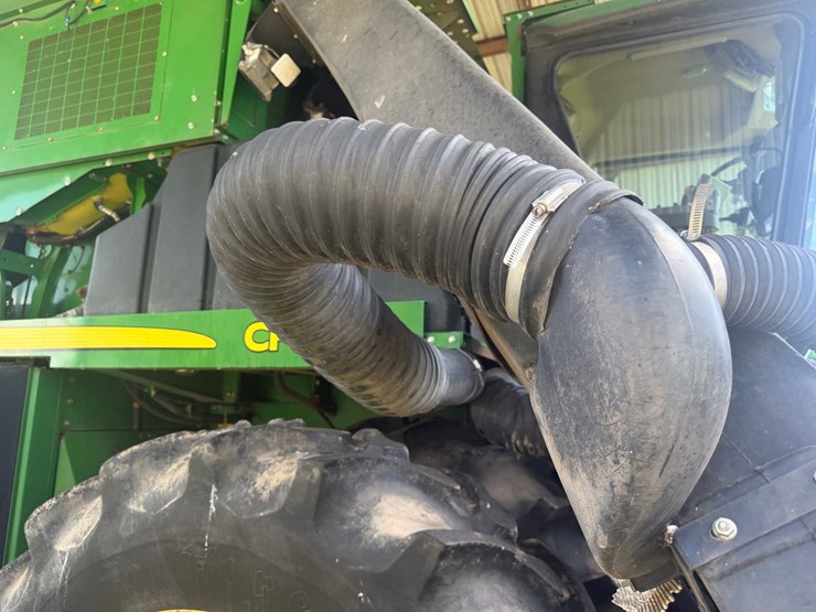 2015-john-deere-cp690-image-90
