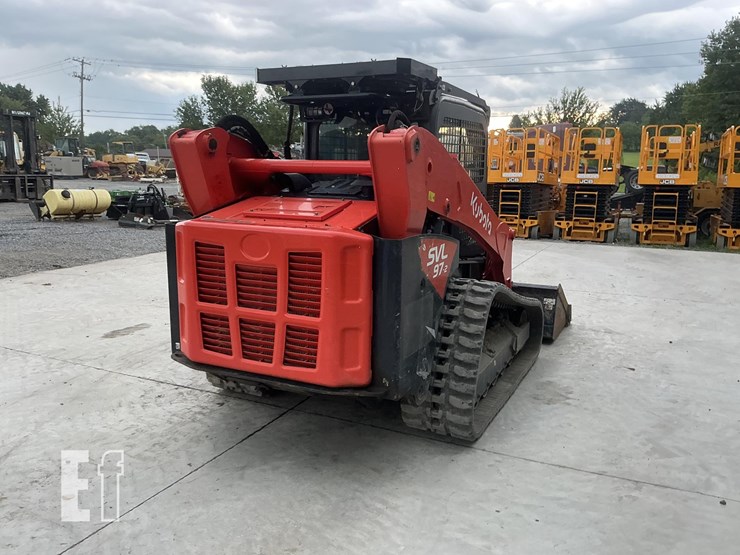 2023-kubota-svl97-2-image-4