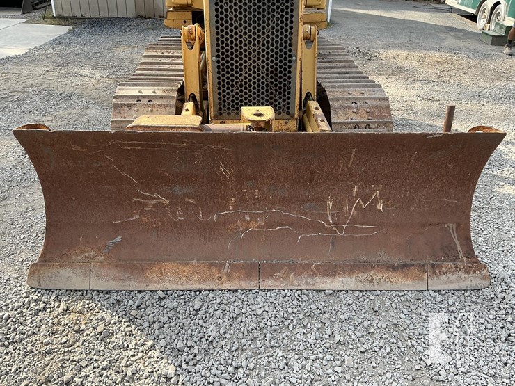 1995-caterpillar-d3c-iii-image-11
