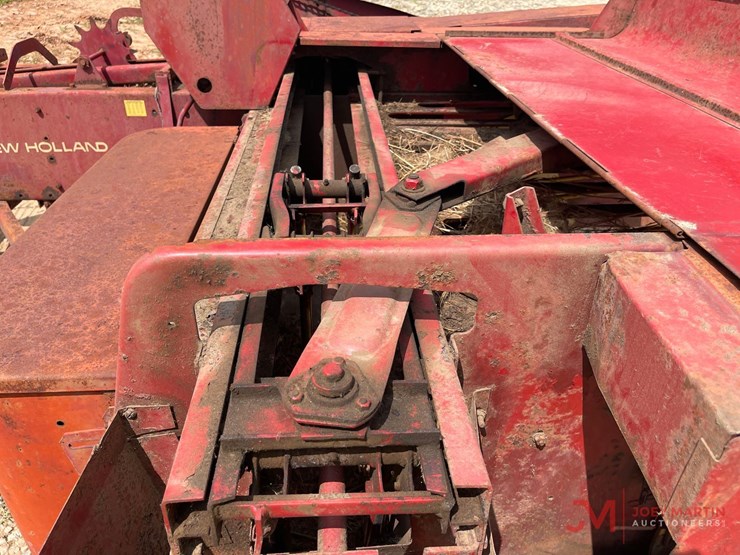 new-holland-273-image-15