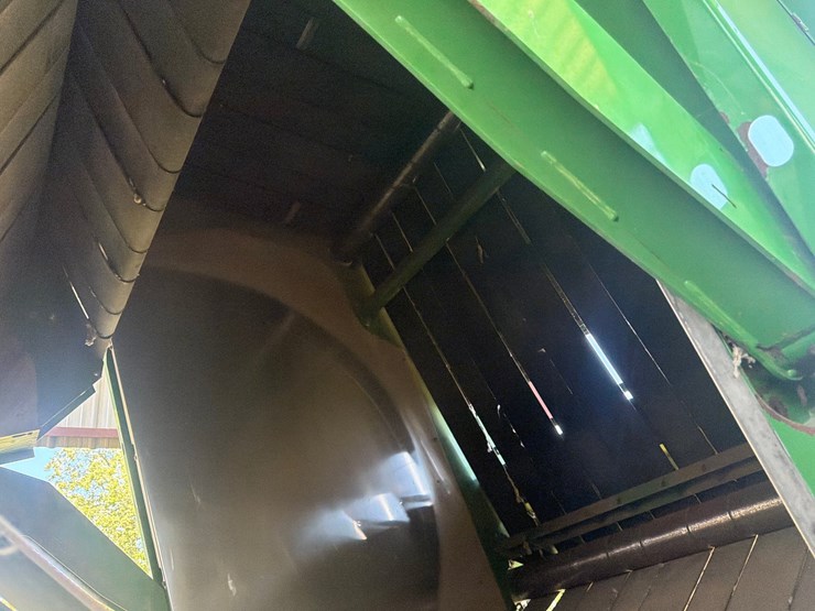 2015-john-deere-cp690-image-45