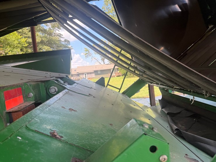 2015-john-deere-cp690-image-42