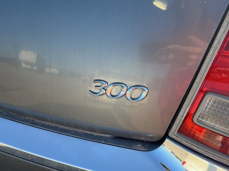#49682-•-2012-chrysler-300-sedan-2c3ccacg8ch307925-inv#49682-image-22